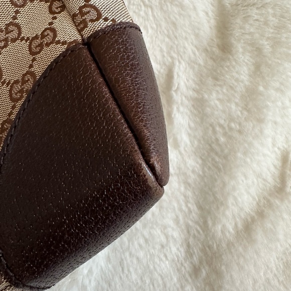 100% Authentic Gucci GG Monogram Canvas Crossbody Bag - Picture 9 of 16